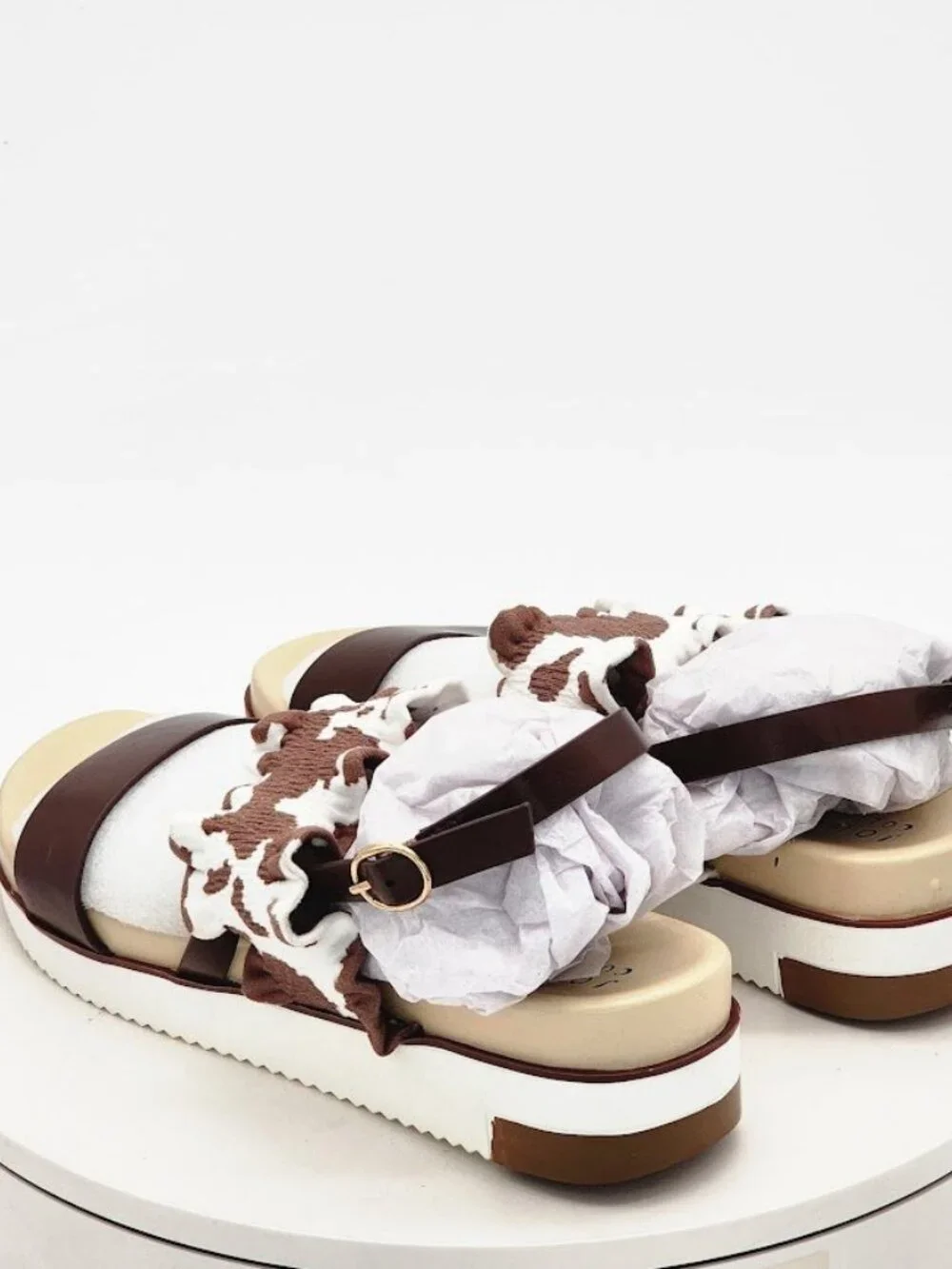 Journee Collection step into